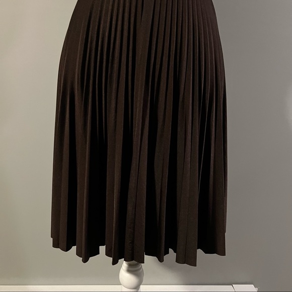 ❌SOLD❌ Joyce Leslie size Small (fits a medium) dress. - Picture 3 of 9